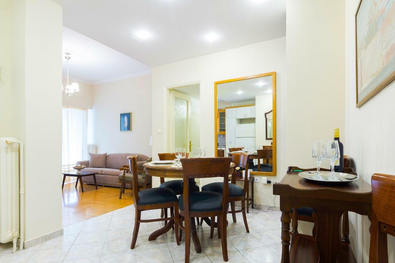 Classy 2 Bedroom Apartment Near Acropolis & Metro Athena Bagian luar foto