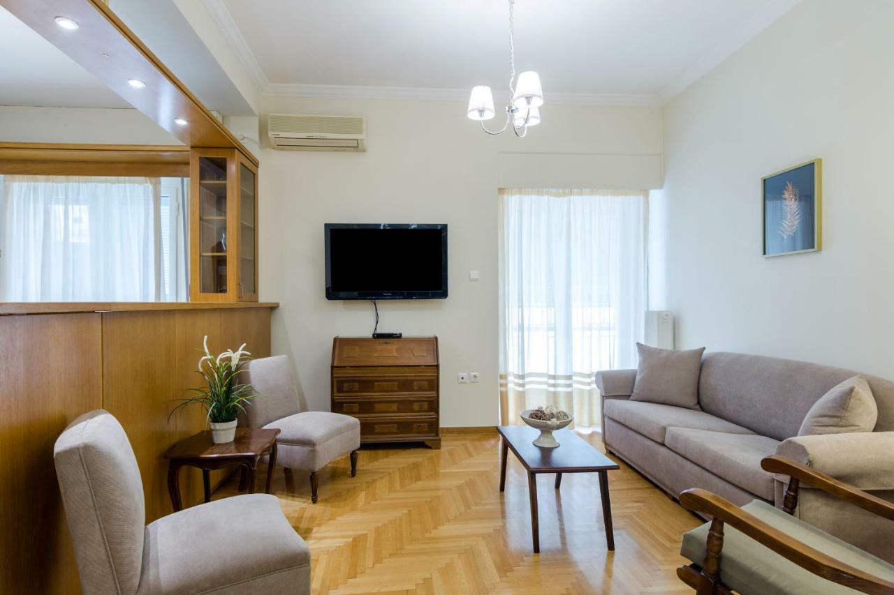 Classy 2 Bedroom Apartment Near Acropolis & Metro Athena Bagian luar foto