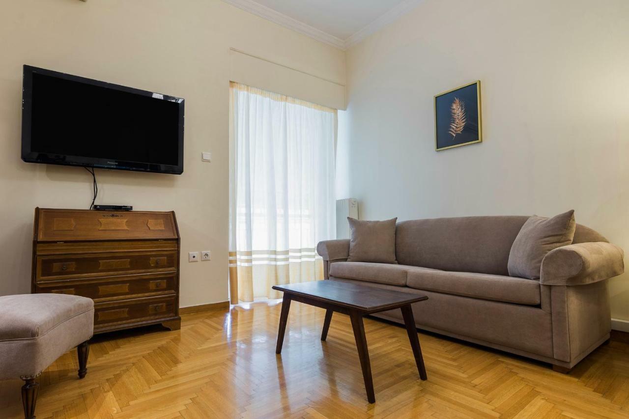 Classy 2 Bedroom Apartment Near Acropolis & Metro Athena Bagian luar foto